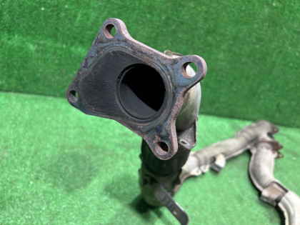 エキゾーストマニホールド SUBARU LEGACY OEM 44179AE030 44102AE080 BE5 BH5 2002 EJ208 MT5
