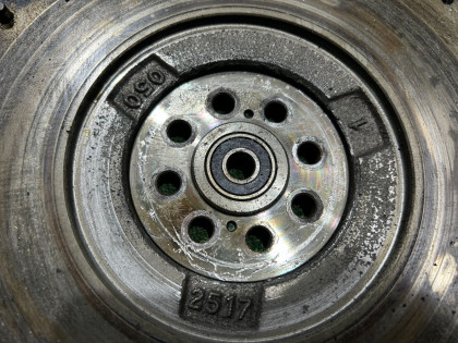 离合器套件（飞轮、压盘、从动盘） Сцепление SUBARU LEGACY OEM 30210AA570 30100AA840 12342AA070 BE5 2002 EJ208 MT5