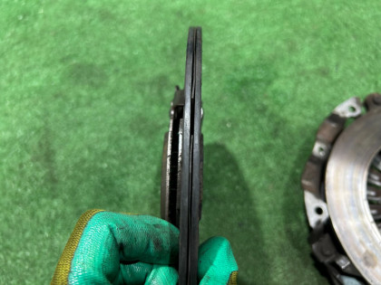 离合器套件（飞轮、压盘、从动盘） Сцепление SUBARU LEGACY OEM 30210AA570 30100AA840 12342AA070 BE5 2002 EJ208 MT5