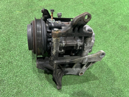 エアコンコンプレッサー SUBARU LEGACY OEM 73111AE080 BE5 2002 EJ208 MT5