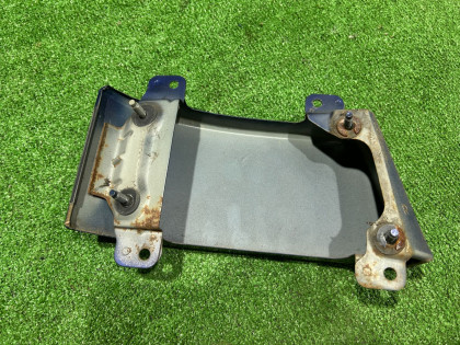 Embellecedor bajo el piloto trasero derecho SUBARU LEGACY OEM 51473AE001 BEE BE9 BE5 2002 BLUE 14L,11K