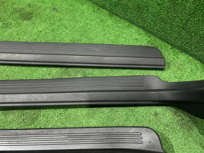 Накладки на пороги черные SUBARU LEGACY OEM 94060AE000ML 94060AE010ML 94061AE120ML 94061AE010ML BE5 BE9 BEE 2002 BLUE 14L,11K