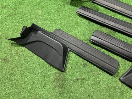 Накладки на пороги черные SUBARU LEGACY OEM 94060AE000ML 94060AE010ML 94061AE120ML 94061AE010ML BE5 BE9 BEE 2002 BLUE 14L,11K