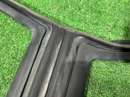 Уплотнитель дверей правый SUBARU LEGACY OEM 63521AE000 BE5 2002 BLUE 14L,11K
