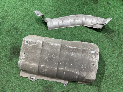 Proteções térmicas do escape SUBARU LEGACY OEM 59024AE010 BE5 2002 EJ208 MT5