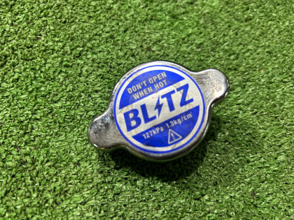 ฝาหม้อน้ำ BLITZ 1.3 bar SUBARU LEGACY OEM 45137AE001 BE5 2002 EJ208 MT5
