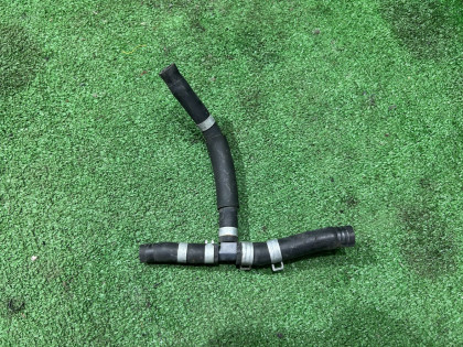 Hose Тройник системы охлаждения SUBARU LEGACY OEM 14057AA080 BE5 2002 EJ208 MT5