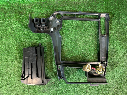 กรอบวิทยุ подстаканник SUBARU LEGACY OEM 66060AE290, 66050AE060, 94110AE200, 94110AE201, 94110AE220 BH5 1999 black 47A