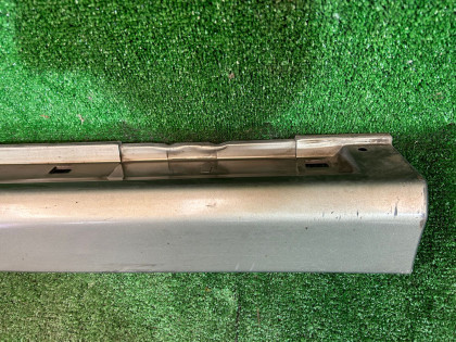 右门槛 цвет 8L5 SUBARU LANCASTER OEM 91111AE080MF BH9 2000 beige 8L5