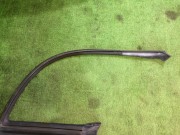 Borracha da porta direita SUBARU LANCASTER OEM 63521AE020 BHE 2000 white pearl 081