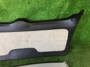 Обшивка пятой двери SUBARU OUTBACK OEM 94320AG010WA, 94320AG011WA BPE 2004 blue pearl 33A