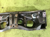 Travessa dianteira SUBARU LEGACY OEM 20100AC020 BG9 1995 EJ25D