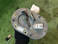 ปั๊มติ๊ก SUBARU LEGACY OEM 42021AC012 BG9 1995 EJ25D