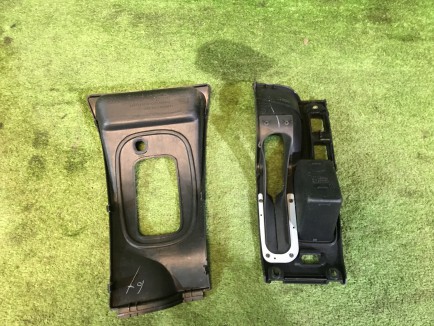 シフトレバーパネル SUBARU LEGACY OEM 92070AC100 92070AC750 BG9 1995