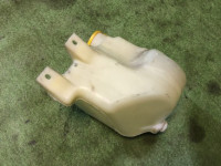 Depósito do lava-vidros SUBARU LEGACY OEM 86610AC000 86610FC000 BG5 1997 EJ20H