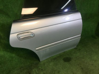 ประตูหลังขวา SUBARU LEGACY OEM 61400AC300 63210AC120NA BG5 1997 Silver 406