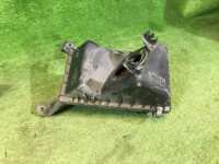 エアクリーナーボックス SUBARU LEGACY OEM 46053AC100 46053AC060 BG5 1997 EJ20H