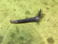 右フロントバンパーステー SUBARU LEGACY OEM 57714AC040 BG5 1997 Silver 406