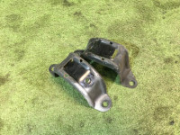 Rear stabilizer bar bracket SUBARU LEGACY OEM 20520AA001 20520AA011 BG5 1997 Silver 406