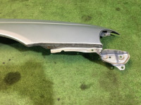 Guarda-lamas dianteiro direito SUBARU LEGACY OEM 57110AC100 BG5 1997 Silver 406