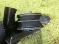 左发动机支撑胶 SUBARU LEGACY OEM 41022AC011 BG5 1997 EJ20H