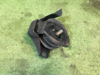 Right engine mount SUBARU LEGACY OEM 41022AC001 BG5 1997 EJ20H