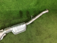 ท่อไอเสียท่อนกลาง SUBARU LEGACY OEM 44200AC000 BG5 1997 EJ20H