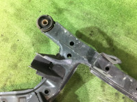 คานรองเครื่อง задняя SUBARU LANCASTER OEM 20152AE001 BHE 2002 EZ30