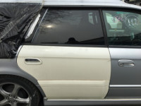 ประตูหลังขวา 60400AE420 SUBARU LANCASTER