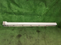 ชายบันไดซ้าย SUBARU LANCASTER OEM 91111AE090YF BHE 2002 white pearl 07C