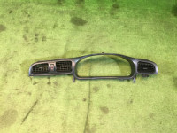 Moldura do quadrante SUBARU LANCASTER OEM 66180AE000 BHE 2002 white pearl 07C