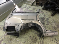 Guarda-lamas traseiro direito SUBARU OUTBACK OEM 51490AG0209P BP9 2005 gold 39J