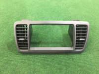 กรอบจอมอนิเตอร์ 66060AG040 66060AG041 66060AG060 66060AG061 SUBARU OUTBACK