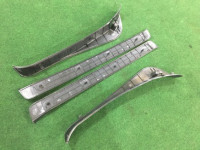 门槛饰条 SUBARU OUTBACK OEM 94061AG080 94061AG090 94060AG070 94060AG080 BP9 2005 gold 39J
