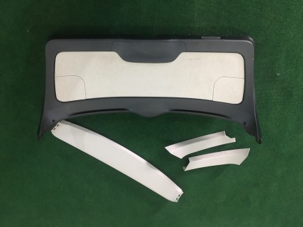 Tailgate trim 94320AG000WA 94310AG000OR 94330AG000OR 94330AG010OR SUBARU OUTBACK