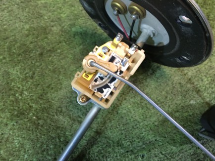 Fuel level sensor SUBARU LANCASTER OEM 42081AE010 BH9 1998 EJ254