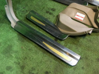 Накладки на пороги SUBARU LANCASTER OEM 94060AE010GE 94060AE000GE  94061AE000GE  94061AE010GE BH9 1998 Beige 8L5
