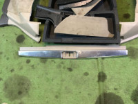 Boot trim SUBARU LANCASTER OEM 94015AE020GF 94015AE030GF 94047AE020AD 94047AE030AD BH9 1998 Beige 8L5