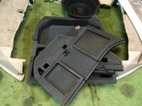 Boot trim SUBARU LANCASTER OEM 94015AE020GF 94015AE030GF 94047AE020AD 94047AE030AD BH9 1998 Beige 8L5