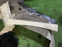 Boot trim SUBARU LANCASTER OEM 94015AE020GF 94015AE030GF 94047AE020AD 94047AE030AD BH9 1998 Beige 8L5
