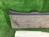 バックドアトリム SUBARU LANCASTER OEM 94320AE010AD 94320AE011AD BH9 1998 Beige 8L5