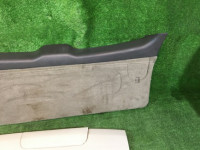 バックドアトリム SUBARU LANCASTER OEM 94320AE010AD 94320AE011AD BH9 1998 Beige 8L5
