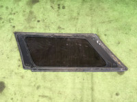 右后侧窗玻璃 SUBARU LANCASTER OEM 65210AE000NB 65210AE001NB BH9 1998