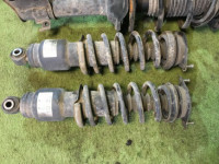 ストラット SUBARU LANCASTER OEM 20310AE140 20310AE150 20330AE090 20365AE020 20365AE021 BH9 1998 EJ254