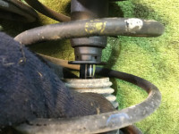 ストラット SUBARU LANCASTER OEM 20310AE140 20310AE150 20330AE090 20365AE020 20365AE021 BH9 1998 EJ254