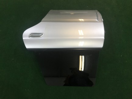 Porta traseira esquerda SUBARU LANCASTER OEM 60400AE430 BH9 2001 Silver 1U2