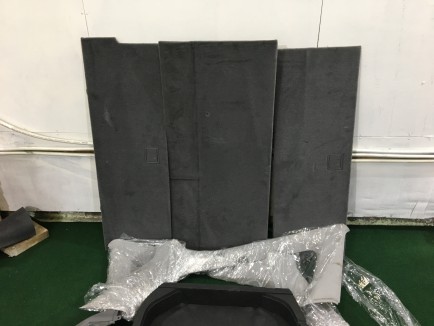 Обшивка багажника SUBARU LANCASTER OEM 94047AE020AC 94047AE030AC 94016AE010OB 95065AE080OC BH9 2001 Silver 1U2