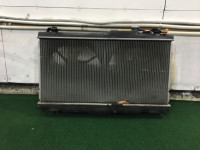 ラジエーター SUBARU LANCASTER OEM 45111AE002 45119AE003 BH9 2001 EJ254