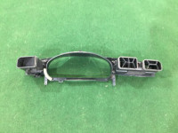 メーターパネルベゼル SUBARU LANCASTER OEM 66180AE000 BH9 2001 Silver 1U2
