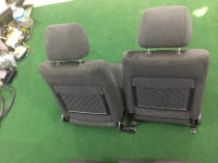 Conjunto de bancos SUBARU LANCASTER OEM 64010AE800ML 64010AE810ML 64221AE250ML 64231AE400ML BH9 2001 Silver 1U2